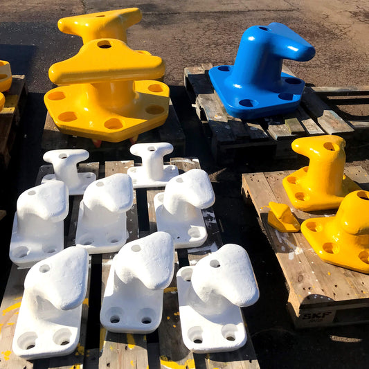 Tee Bollards